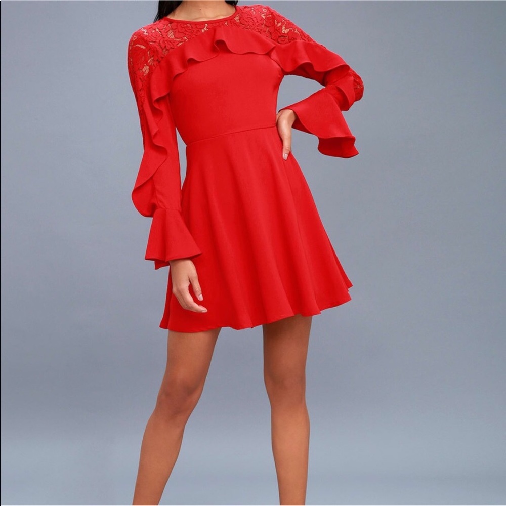 NWT Lulu’s red ruffle lace dress